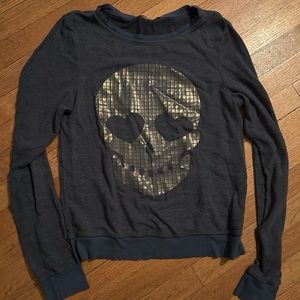WILDFOX navy skull sweatshirt. Great condition. SIZE SMALL
